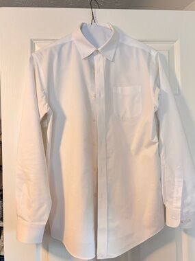 Class Club White Button Up